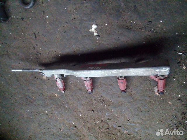 Рейка топливная (рампа ) Nissan Primera P12 2002-2