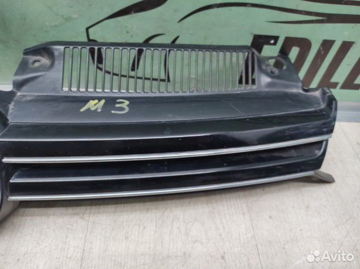 Решетка радиатора Volkswagen Golf 6 2009-2013