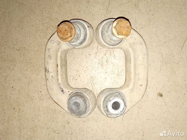 Стойка стабилизатора передняя Skoda Superb 1