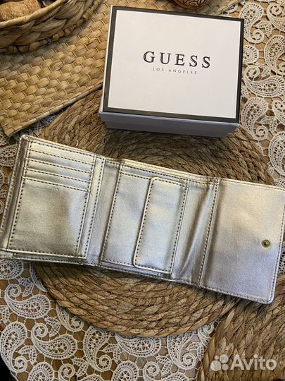 Кошелек женский guess