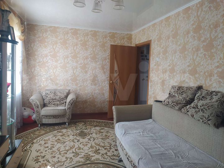 3-к. квартира, 61 м², 3/5 эт.
