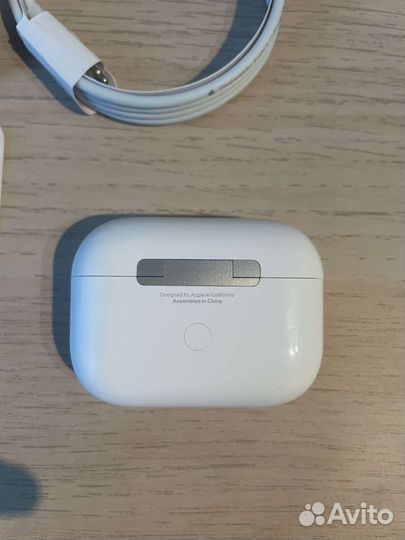 Apple AirPods Pro. Гарантия