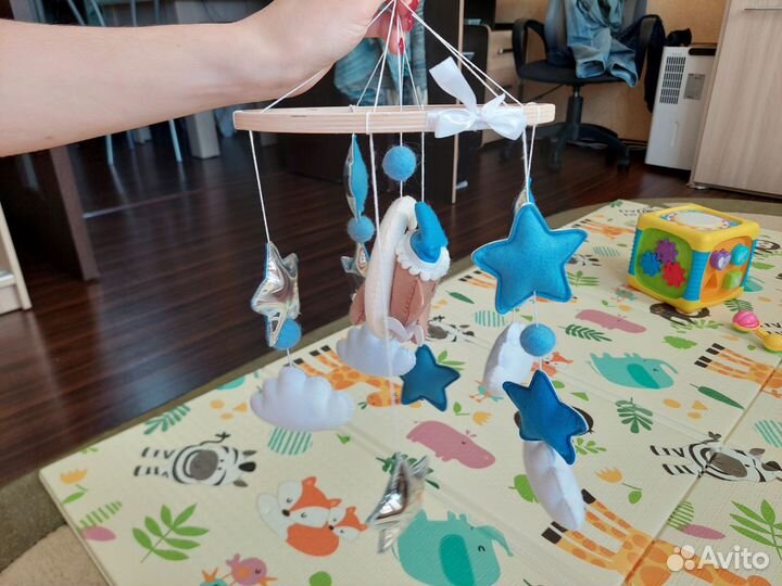 Мобиль на кроватку