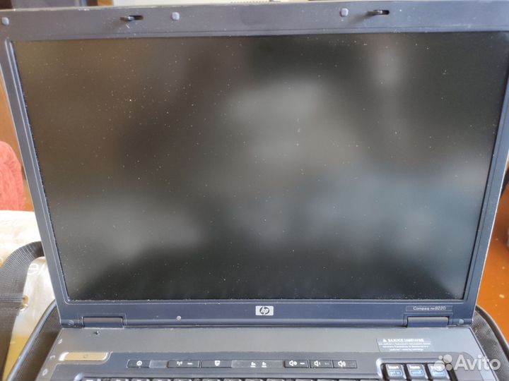 Ноутбук HP Compaq nx 8220