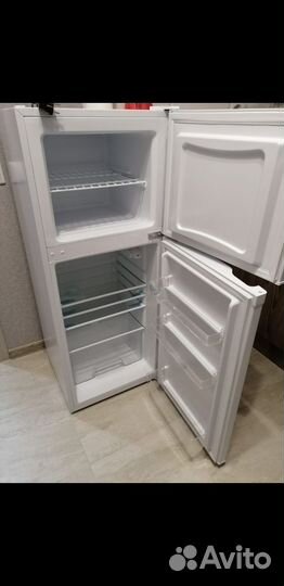 Холодильник бу маленький
