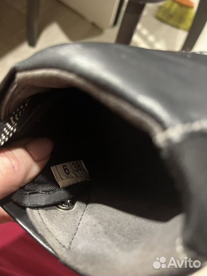 Ботинки конькобежные