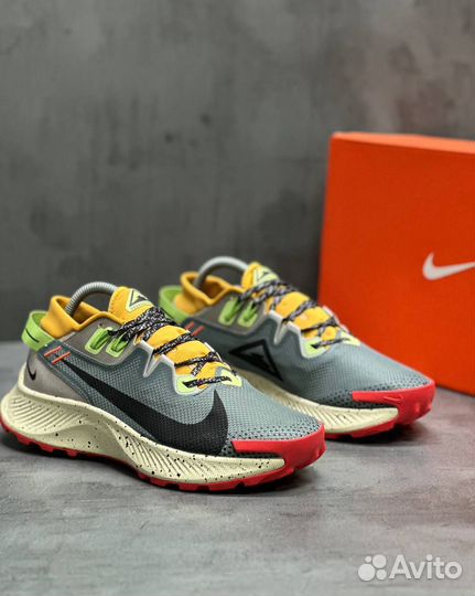 Кроссовки мужские nike