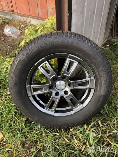 Новый комплект колес toyota Prado 265/60/18