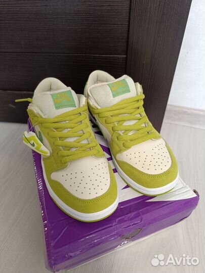 Кроссовки nike