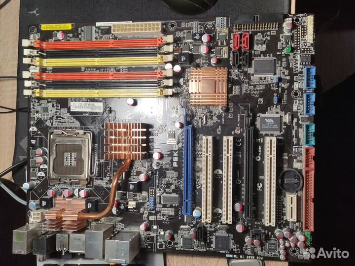 Материнская плата asus P5KC s775 ddr 3