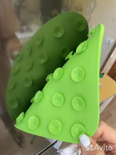 Лизательный коврик для собак