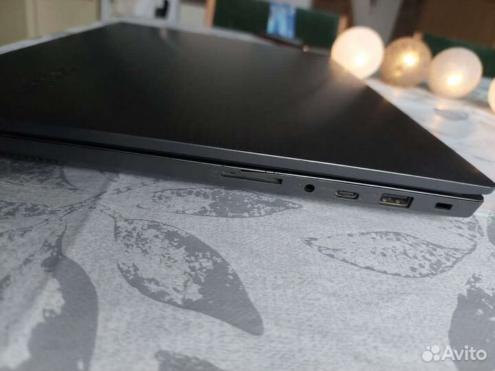 Ноутбук lenovo