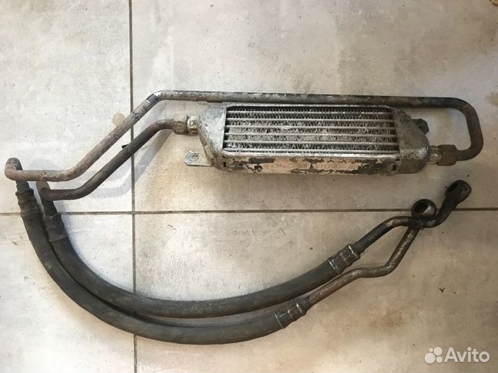 Радиатор масляный Opel Vectra