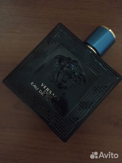 Мужская туалетная вода