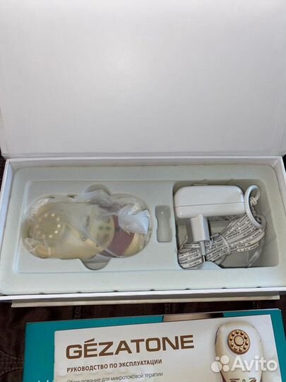 Массажер для лица Gezaton Biolift m365