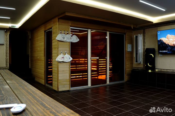 Большая сауна с тёплым бассейном (Свежий ремонт)