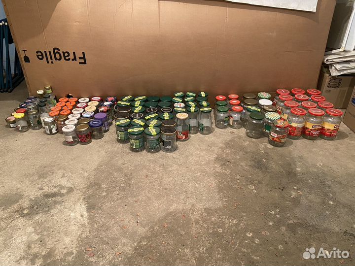 Банки с крышками чистые