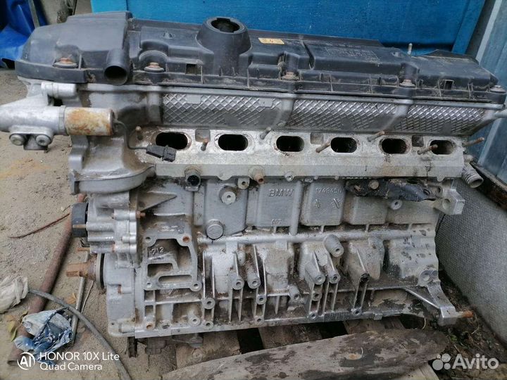 Продам двигатель, коробку, гбц