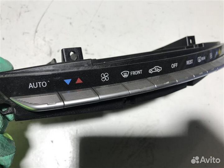 Блок управления климат-контролем Mercedes-Benz