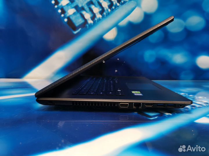 Ноутбук Acer TravelMate 17