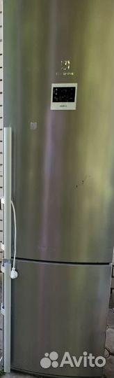 Холодильник electrolux