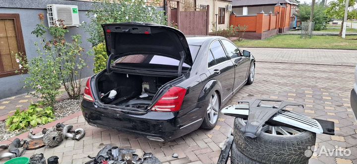 Разбор Mercedes W221