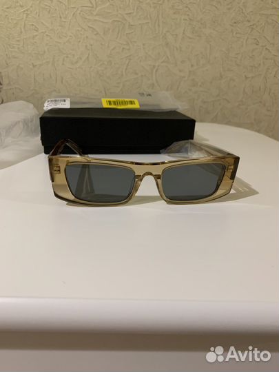 Yves saint laurent очки