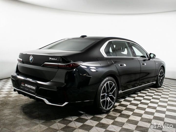 BMW 7 серия, 2022