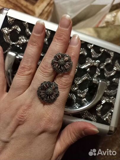 Комплект серьги и кольцо