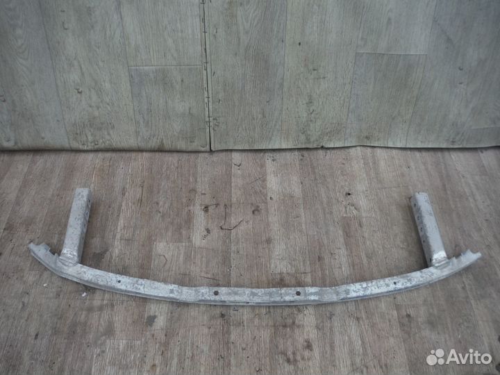 Усилитель переднего бампера нижний BMW 7 G11 2019