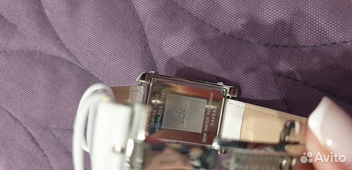 Часы наручные женские