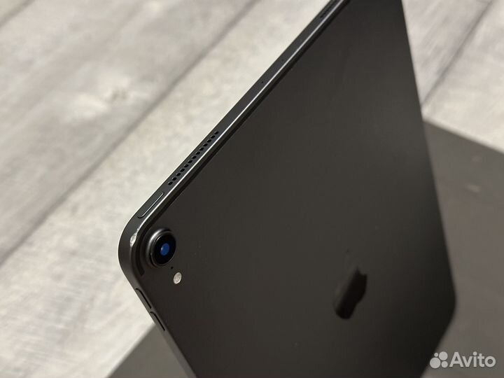 iPad pro 11 2018 64gb
