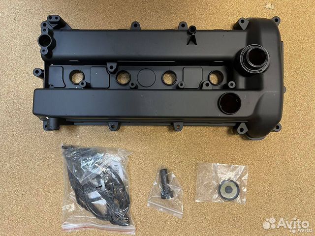 Алюминиевая клапанная крышка Мазда 2.0