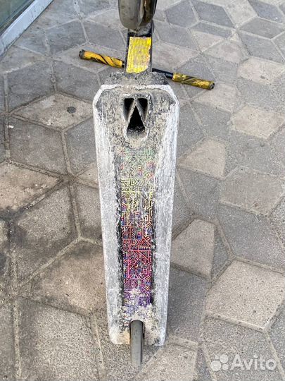 Трюковой самокат