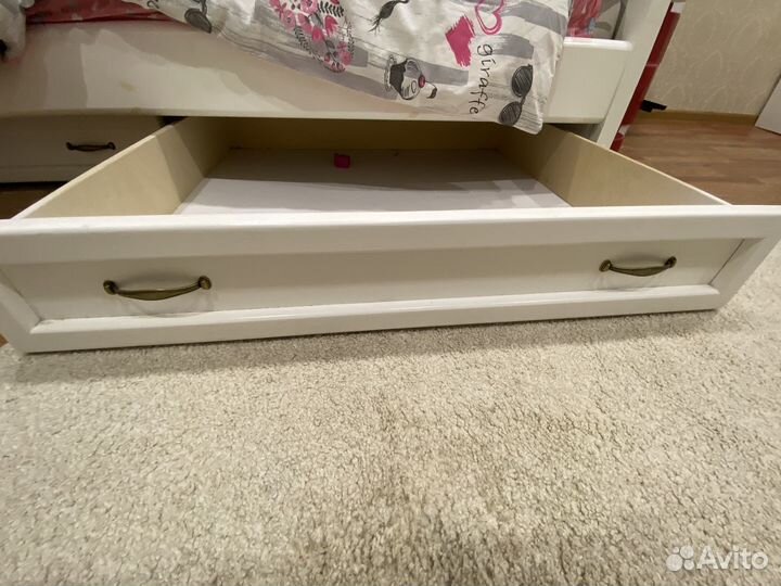 Ящики под кровать