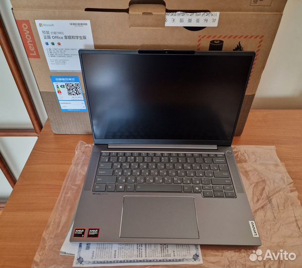 Lenovo Thinkbook 14 G6+ 2024 R7-8845H/32/1Tb/3K