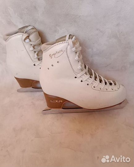 Фигурные коньки edea 215