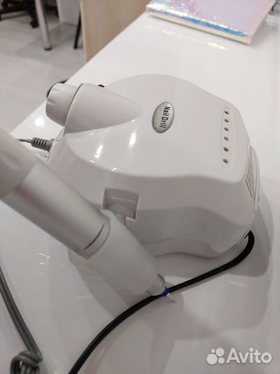 Аппарат для маникюра и педикюра