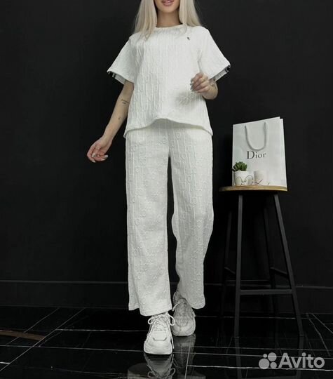 Стильный костюм оверсайз 42-46