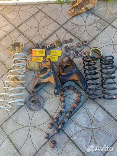 Запчасти к жигулям, классика