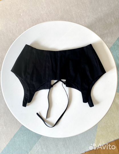 Пояс-баска на шнуровке