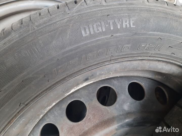 Колеса вскоре Raktis