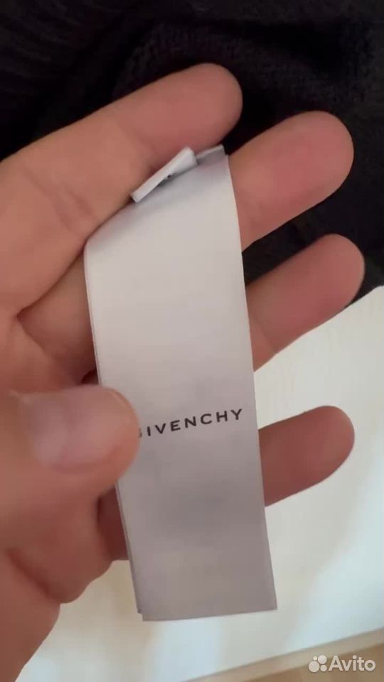 Givenchy свитер