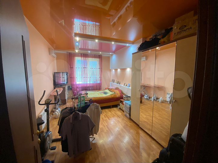 3-к. квартира, 87,2 м², 1/5 эт.