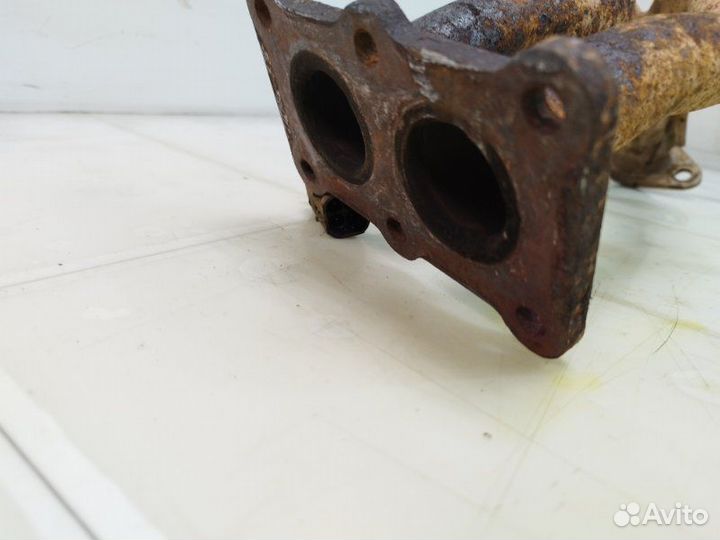 Труба глушителя приемная Лада 2112 2001