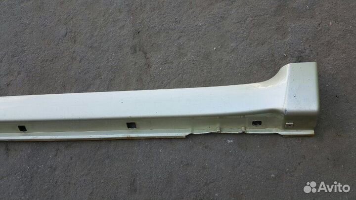 Накладка порога правая Subaru Forester SG5 EJ205