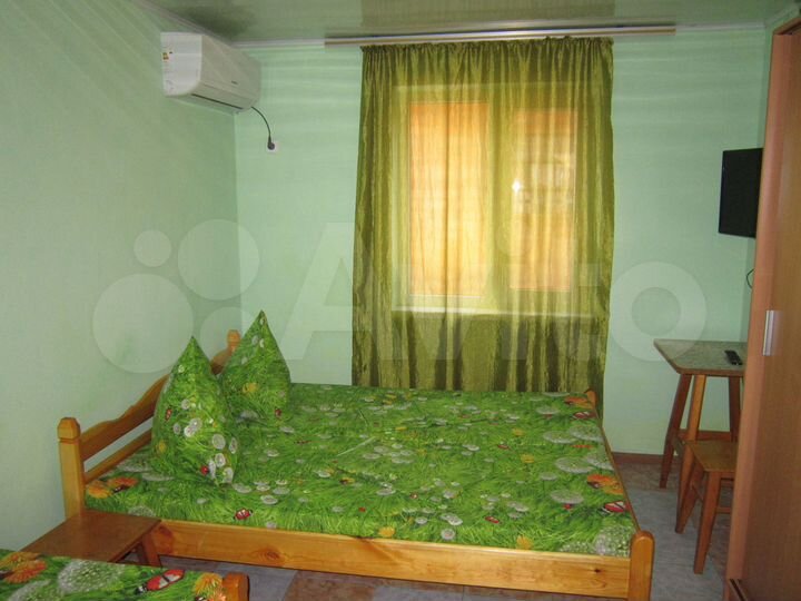 Комната 23 м² в 1-к., 1/2 эт.