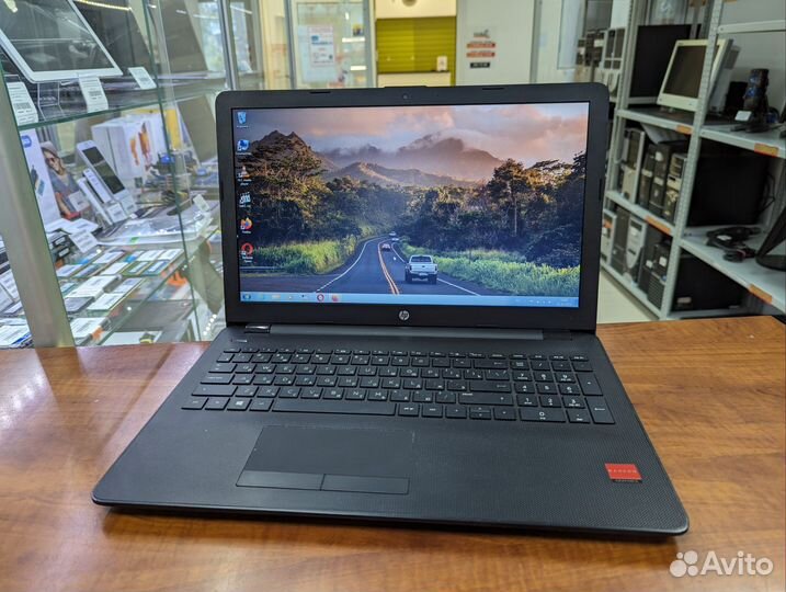 HP 2 ядра/8-RAM/видео 2 Гб/SSD -240гб