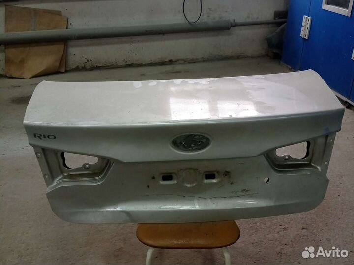 Крышка багажника кия рио 3