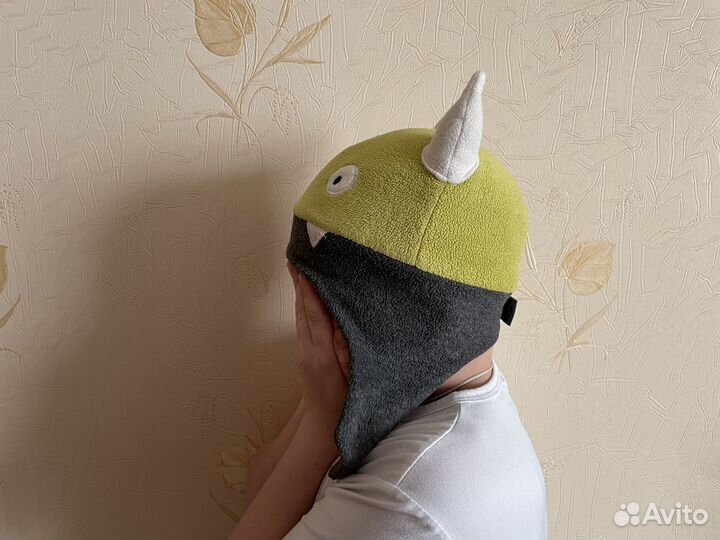 Шапка зимняя на возраст 6-8 лет